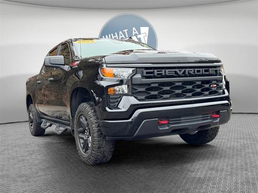 2023 Chevrolet Silverado 1500 Custom Trail Boss