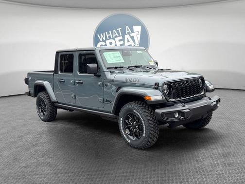 2026 Jeep Gladiator Sport