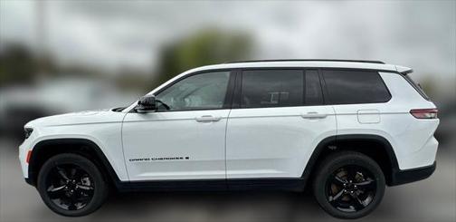 2023 Jeep Grand Cherokee L Altitude 4x4