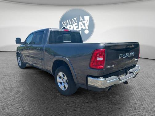 Granite Crystal Clearcoat Metallic 2025 RAM 1500 Big Horn/Lone Star