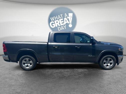Granite Crystal Clearcoat Metallic 2025 RAM 1500 Big Horn/Lone Star