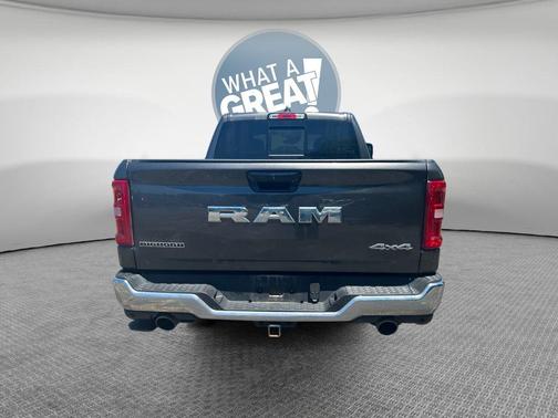 Granite Crystal Clearcoat Metallic 2025 RAM 1500 Big Horn/Lone Star
