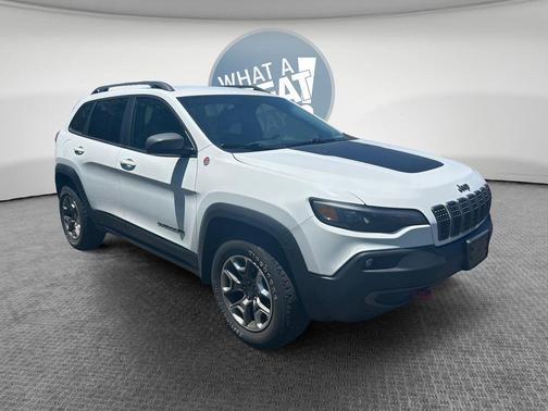Bright White Clearcoat 2019 Jeep Cherokee Trailhawk