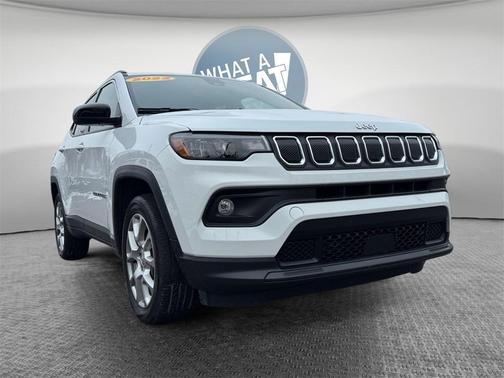 2022 Jeep Compass Latitude Lux