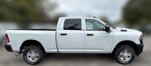 2024 RAM 2500 Tradesman Crew Cab 4x4 64' Box