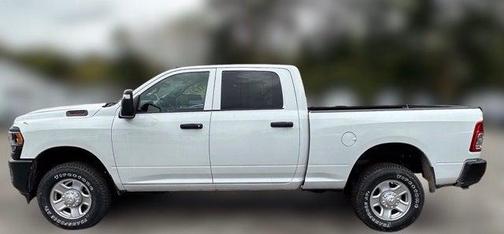 2024 RAM 2500 Tradesman Crew Cab 4x4 64' Box