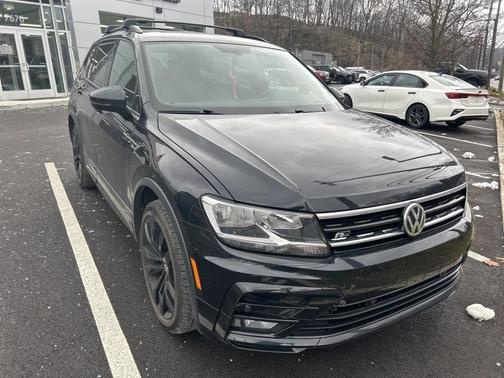 2020 Volkswagen Tiguan 2.0T SE R-Line Black