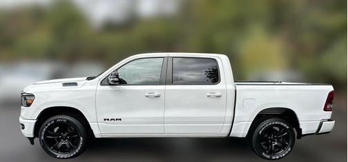 2022 RAM 1500 Big Horn Crew Cab 4x4 57' Box