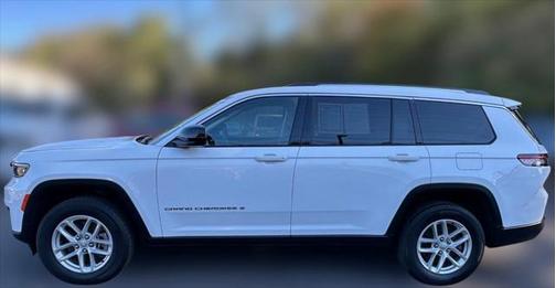 2023 Jeep Grand Cherokee L Laredo 4x4