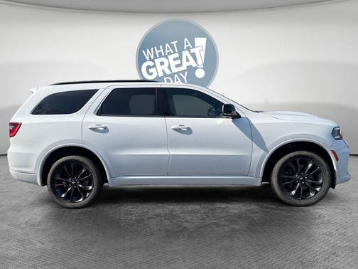 White Knuckle Clearcoat 2025 Dodge Durango GT