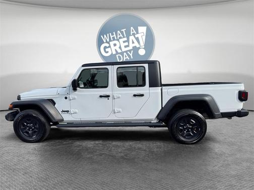 2023 Jeep Gladiator Sport