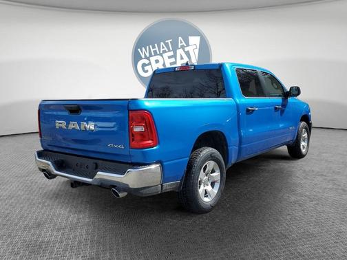 Hydro Blue Pearlcoat 2026 RAM 1500 Big Horn/Lone Star