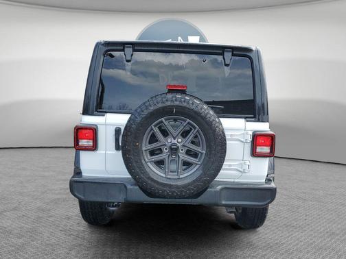 Bright White Clearcoat 2026 Jeep Wrangler Sport