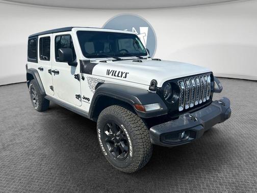 Bright White Clearcoat 2023 Jeep Wrangler Sport
