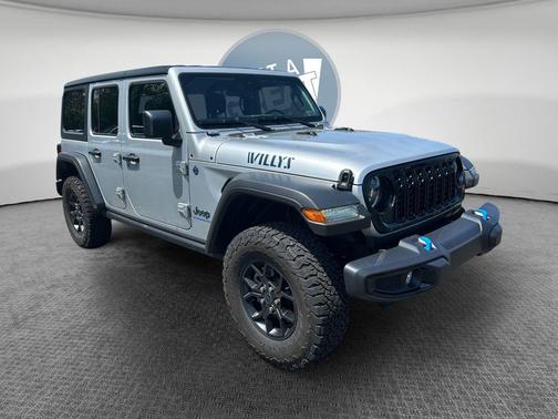 Silver Zynith Clearcoat 2024 Jeep Wrangler 4xe Sport