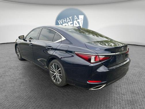 Mica 2024 Lexus ES 350 350