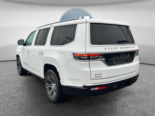 2023 Jeep Grand Wagoneer Base