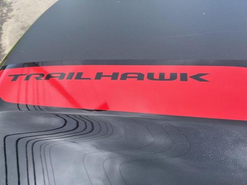 Diamond Black 2022 Jeep Grand Cherokee Trailhawk