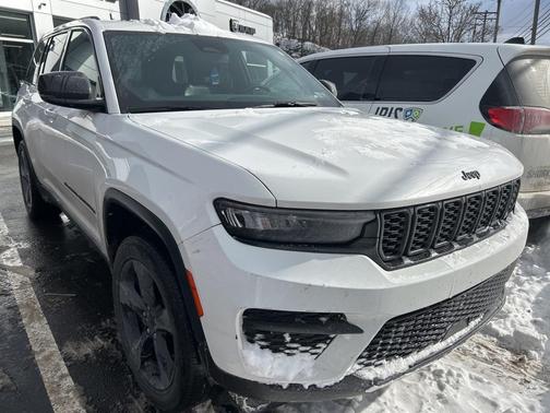 2023 Jeep Grand Cherokee Altitude
