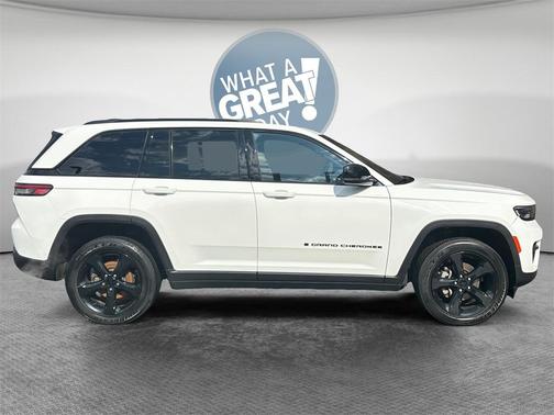 2023 Jeep Grand Cherokee Altitude