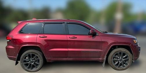 2021 Jeep Grand Cherokee Laredo X 4x4