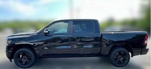 2022 RAM 1500 Big Horn Crew Cab 4x4 57' Box