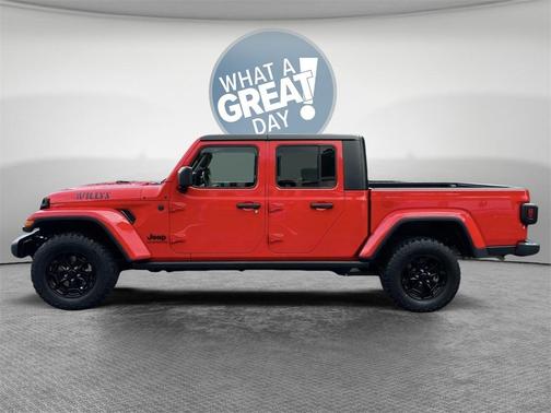 2022 Jeep Gladiator Sport