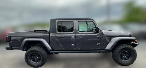 2021 Jeep Gladiator Willys 4x4