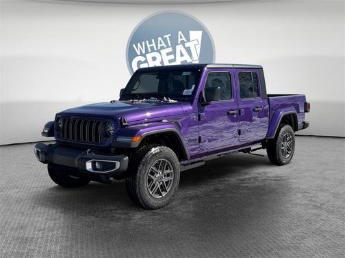 2026 Jeep Gladiator Sport