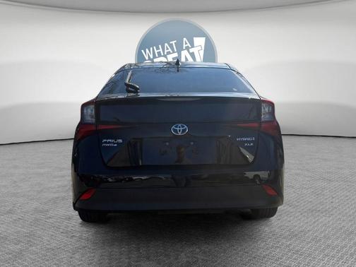 2019 Toyota Prius XLE