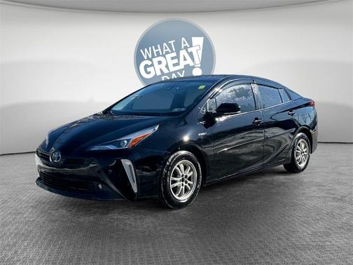 2019 Toyota Prius XLE