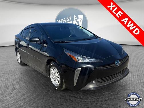 2019 Toyota Prius XLE