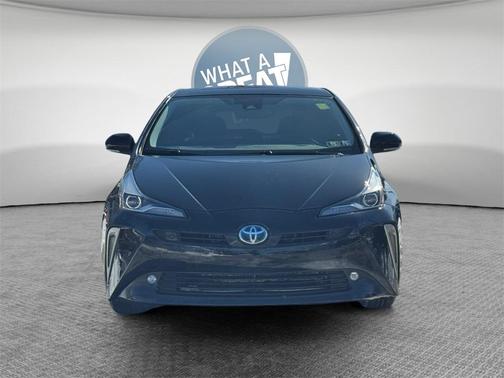 2019 Toyota Prius XLE