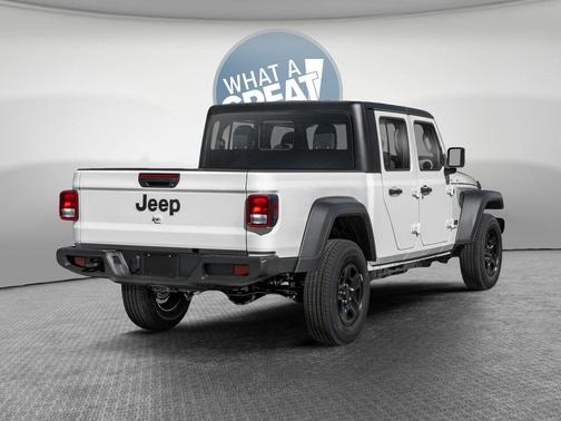 Bright White Clearcoat 2026 Jeep Gladiator 85th Anniversary Edition