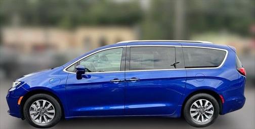 2021 Chrysler Pacifica Hybrid Touring L