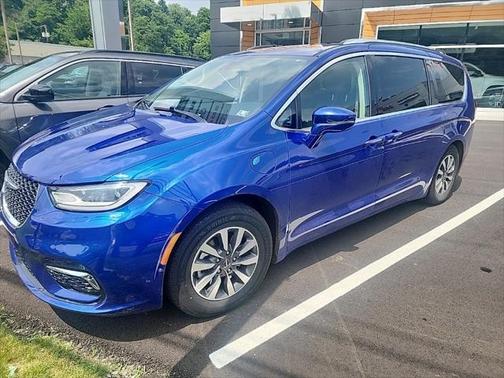 2021 Chrysler Pacifica Hybrid Touring L