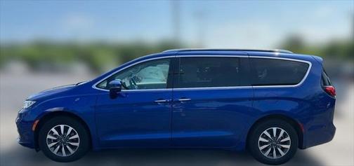 2021 Chrysler Pacifica Hybrid Touring L