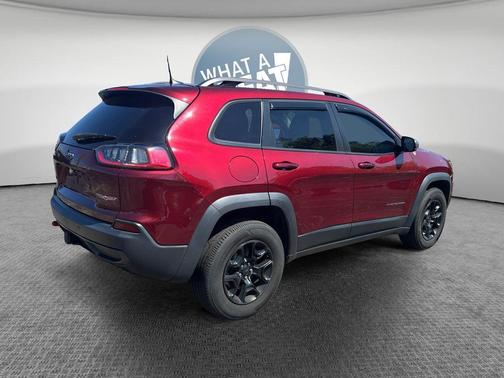 Velvet Red Pearlcoat 2019 Jeep Cherokee Trailhawk