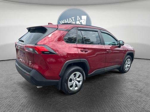 Ruby Flare Pearl 2020 Toyota RAV4 LE