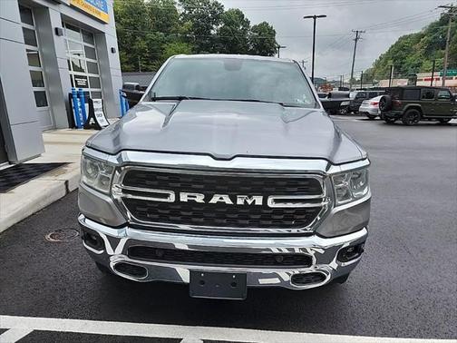 2022 RAM 1500 Big Horn Crew Cab 4x4 57' Box