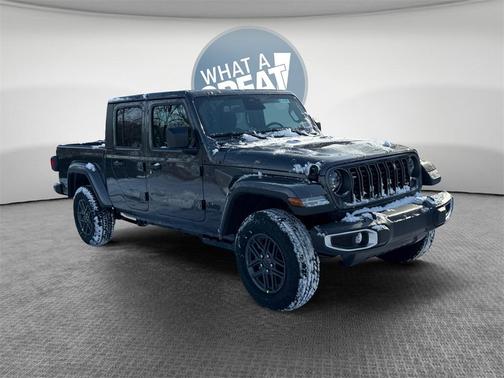 2026 Jeep Gladiator Sport