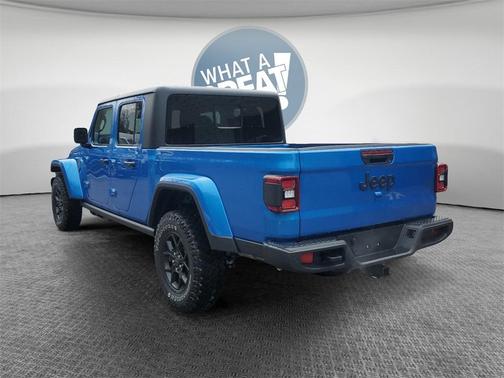 2026 Jeep Gladiator Sport