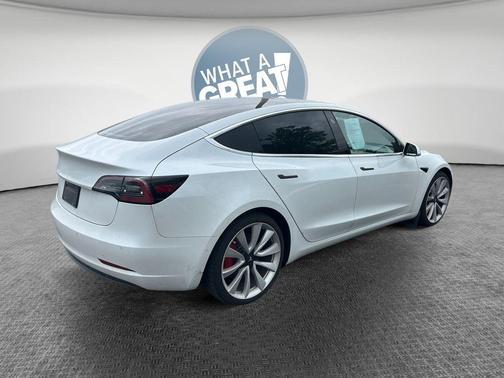 Pearl White Multi 2019 Tesla Model 3 Performance