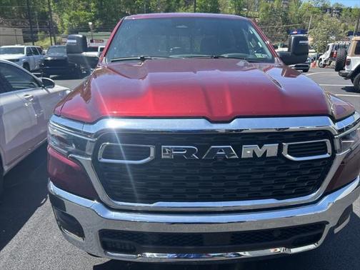 2025 RAM 1500 Big Horn Crew Cab 4x4 64' Box