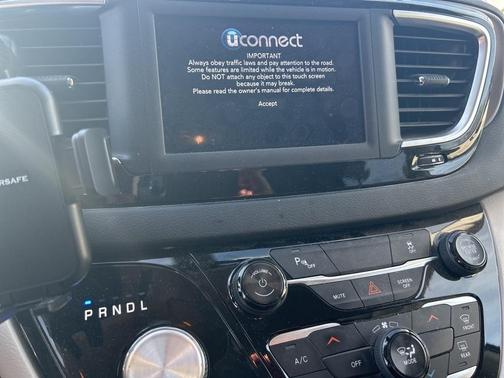 2018 Chrysler Pacifica L