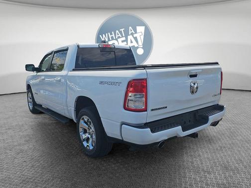 Bright White Clearcoat 2022 RAM 1500 Big Horn