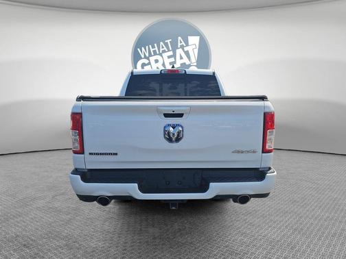 Bright White Clearcoat 2022 RAM 1500 Big Horn
