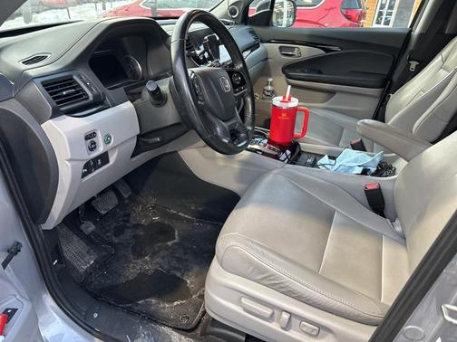 2021 Honda Pilot Touring 7-Passenger