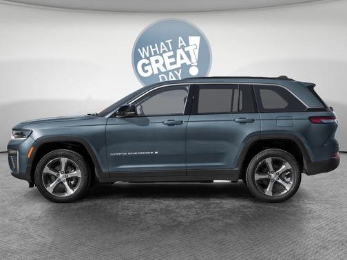Steel Blue 2027 Jeep Grand Cherokee Limited