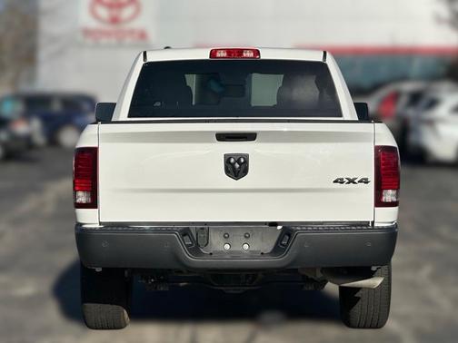 2024 RAM 1500 Classic SLT